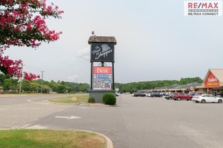 Plus de détails pour 1747-1811 George Washington Memoria Hwy, Gloucester Point, VA - Local commercial à louer