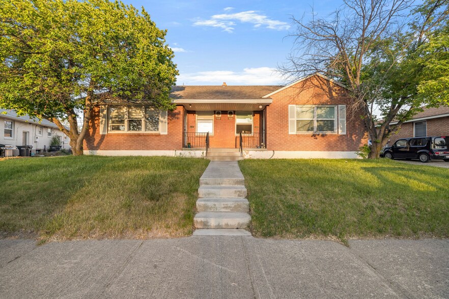 525-527 Holbrook Dr, Idaho Falls, ID à vendre - Photo principale – Image 1 sur 1
