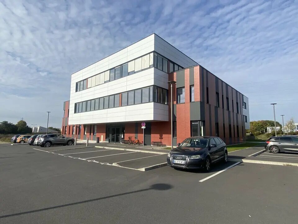 Bureau dans Bezannes à louer Photo de l’immeuble– Image 1 sur 10