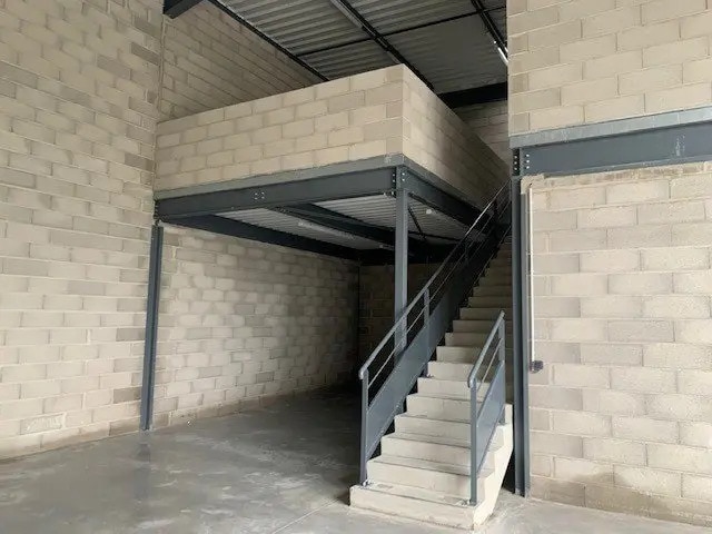 Local d’activités dans Chalon-sur-Saône à louer - Photo intérieure – Image 3 sur 6