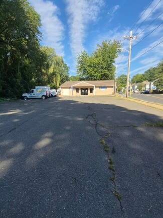 Plus de détails pour 33 Grattan St, Chicopee, MA - Local commercial à vendre