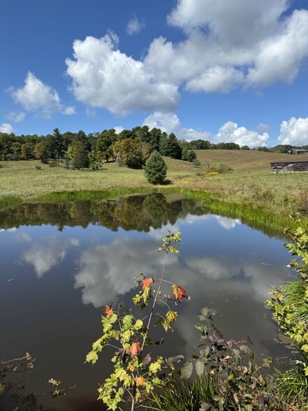 0 Kates Mountain Rd, Caldwell, WV à vendre - Photo de l’immeuble – Image 3 sur 21