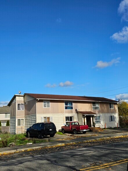 429 1st Ave N, Algona, WA à vendre - Photo de l’immeuble – Image 3 sur 3