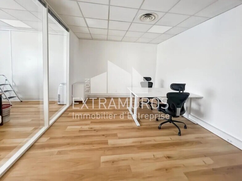 Bureau dans Lyon à louer - Photo de l’immeuble – Image 2 sur 7