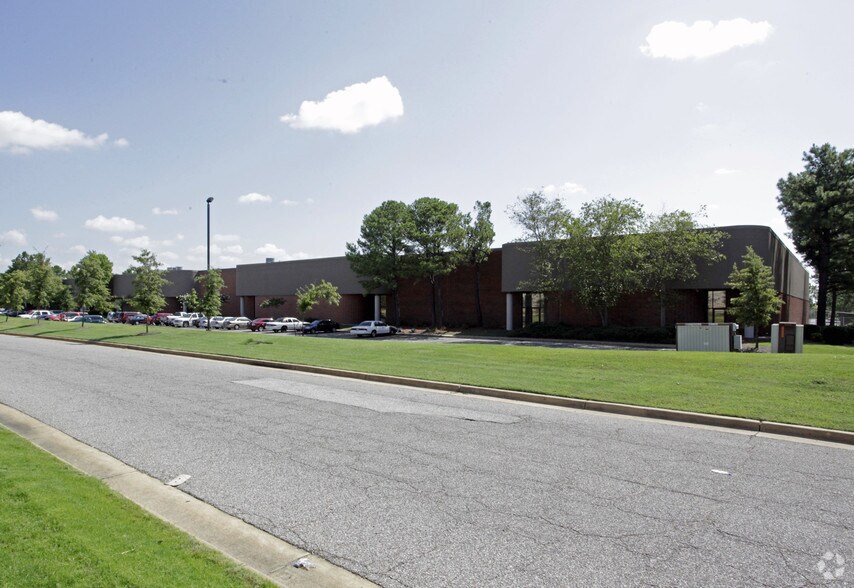 4650 Shelby Air Park Dr, Memphis, TN à louer - Photo de l’immeuble – Image 2 sur 5