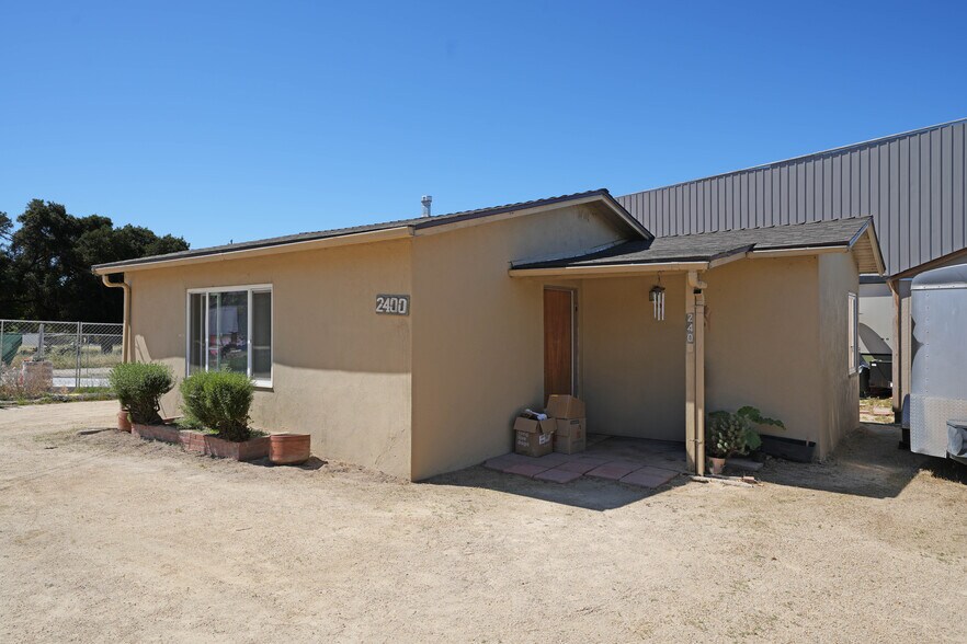 2400 El Camino Real, Atascadero, CA à vendre - Photo de l’immeuble – Image 2 sur 16