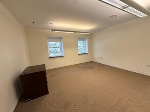 201-213 N Laura St, Jacksonville, FL à louer Photo intérieure– Image 2 sur 5