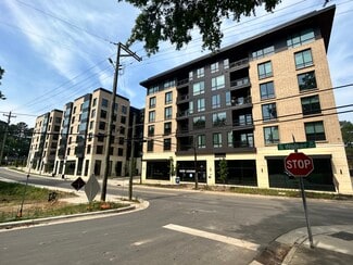 Plus de détails pour 105 Walker St, Cary, NC - Bureau, Local commercial à louer
