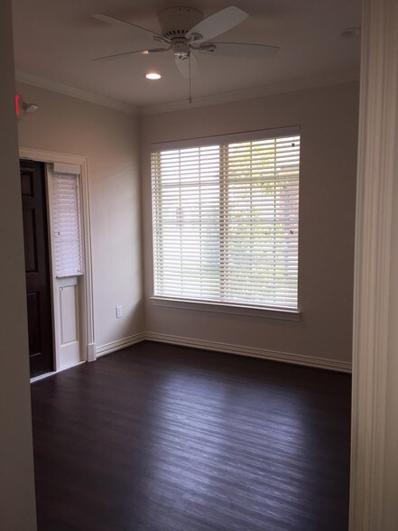 8951 Collin McKinney Pky, McKinney, TX à vendre - Hall d’entrée – Image 3 sur 63