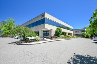 Plus de détails pour 90 Grove St, Ridgefield, CT - Bureau à vendre