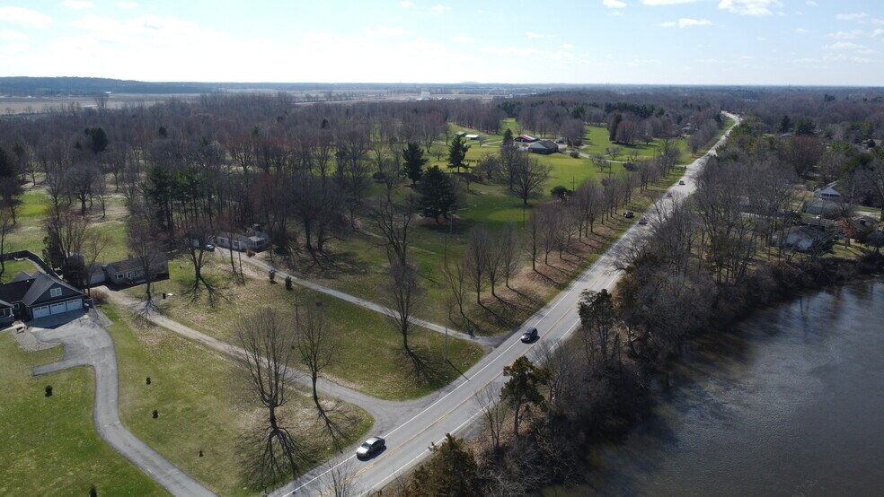 1415 SR 120, Bristol, IN à vendre - Photo de l’immeuble – Image 3 sur 7