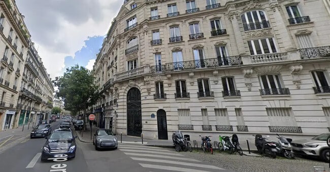 Plus de détails pour Local commercial à louer