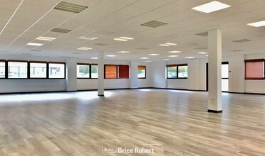 284 Allée Alexandre Borodine, Saint-Priest à louer Photo intérieure– Image 2 sur 3