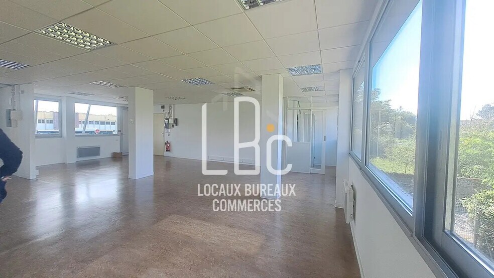 Bureau dans Rezé à louer - Photo de l’immeuble – Image 3 sur 6