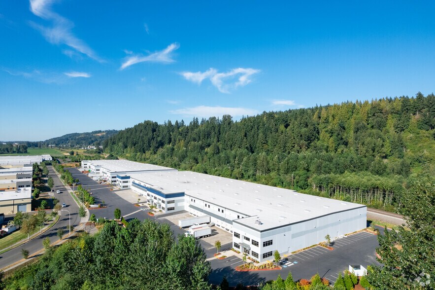 4101 150th Ave Ct E, Sumner, WA à louer - Photo de l’immeuble – Image 2 sur 10