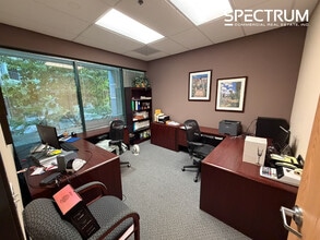 28494 westinghouse Pl, Valencia, CA à louer Photo intérieure– Image 1 sur 6
