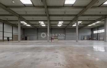 Bureaux/Local commercial dans Miribel à louer Photo intérieure– Image 2 sur 9