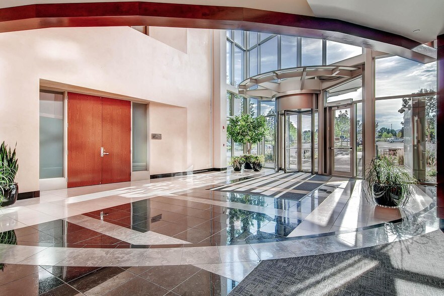 390 Interlocken Cres, Broomfield, CO à louer - Photo intérieure – Image 3 sur 7