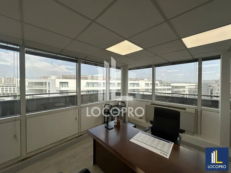 455 Promenade Des Anglais, Nice à vendre - Photo de l’immeuble – Image 1 sur 13
