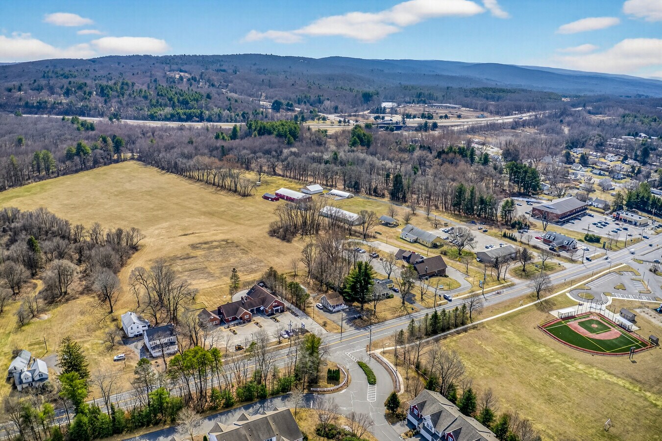 60-62 Hyde Ave, Vernon, CT 06066 - Lot 60 - - Photo intérieure - Image 2 of 22
