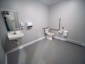 178 Railway St, Kingston, ON à louer Photo intérieure– Image 1 sur 5