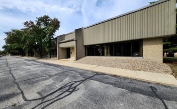 702-732 W Killarney St, Urbana, IL à louer Photo intérieure– Image 2 sur 2