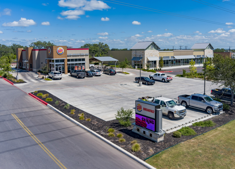14235 Potranco Rd, San Antonio, TX à vendre - Photo de l’immeuble – Image 3 sur 3