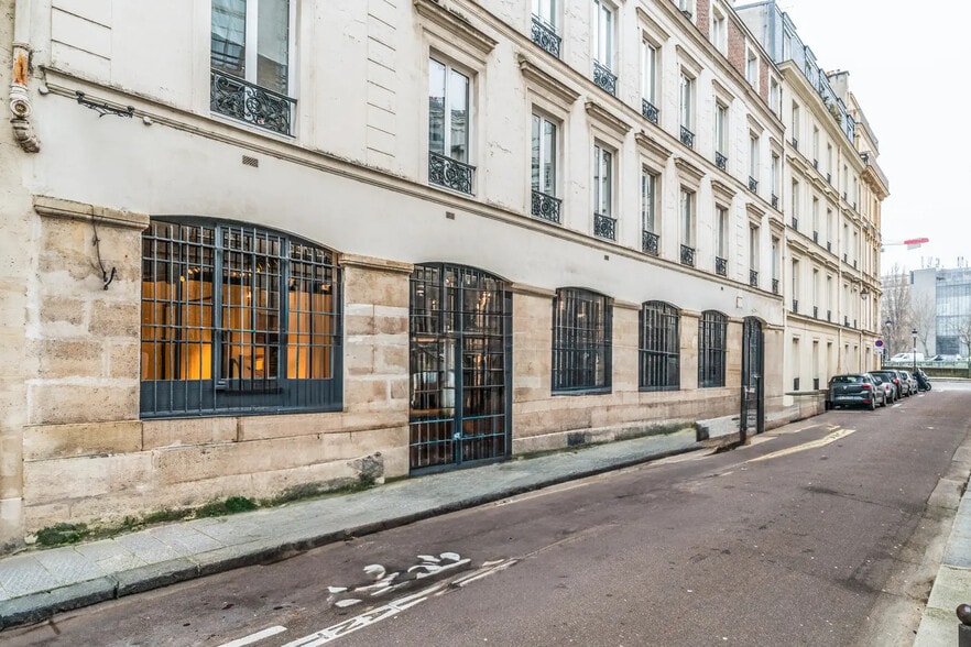 Local commercial dans Paris à vendre - Photo de l’immeuble – Image 3 sur 12