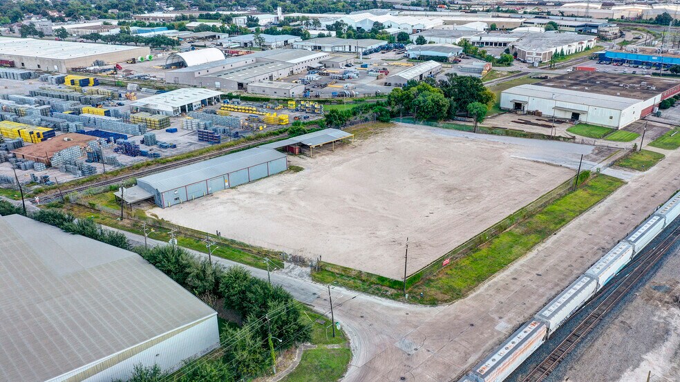 6939 Old Clinton Rd, Houston, TX à louer - Aérien – Image 3 sur 4