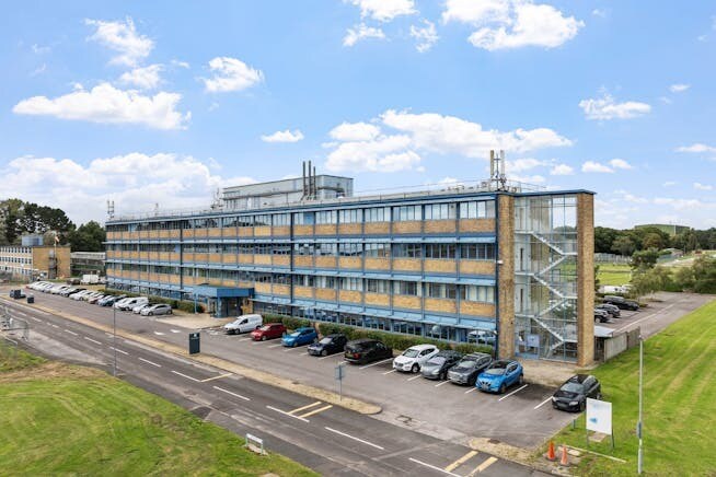 Oak Rd, Winfrith Newburgh à louer Photo de l’immeuble– Image 1 sur 3