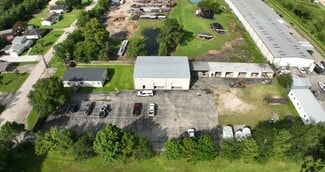 Plus de détails pour 304 Meadow Ln, Kemah, TX - Industriel/Logistique à louer