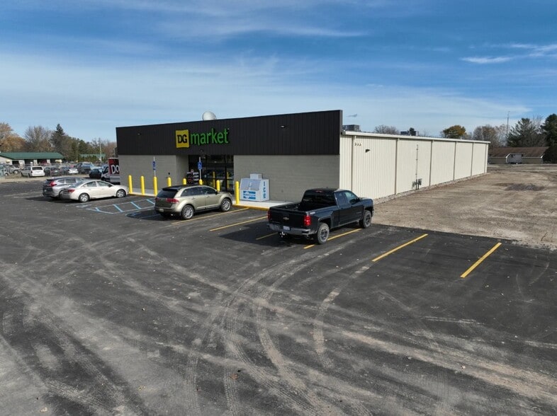 830 S Chestnut St, Reed City, MI à vendre - Photo principale – Image 1 sur 4