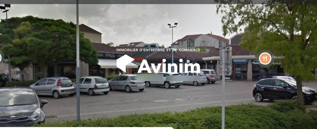 Plus de détails pour Local commercial à louer
