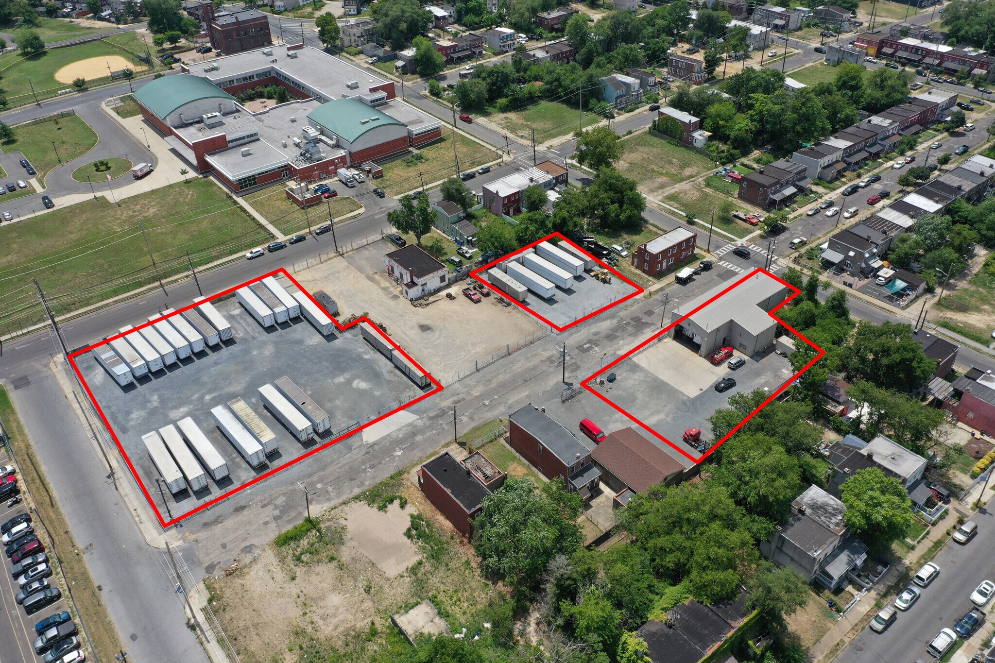 907 Sylvan St, Camden, NJ à louer Photo principale– Image 1 sur 23