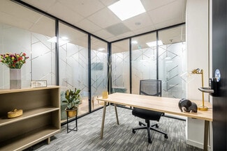 Plus de détails pour 7 Rue Des Courtillons, Bruz - Coworking à louer