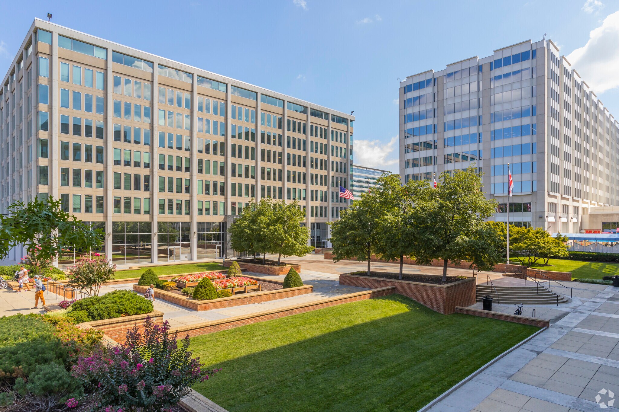 999 N Capitol St NE, Washington, DC à louer Photo principale– Image 1 sur 3