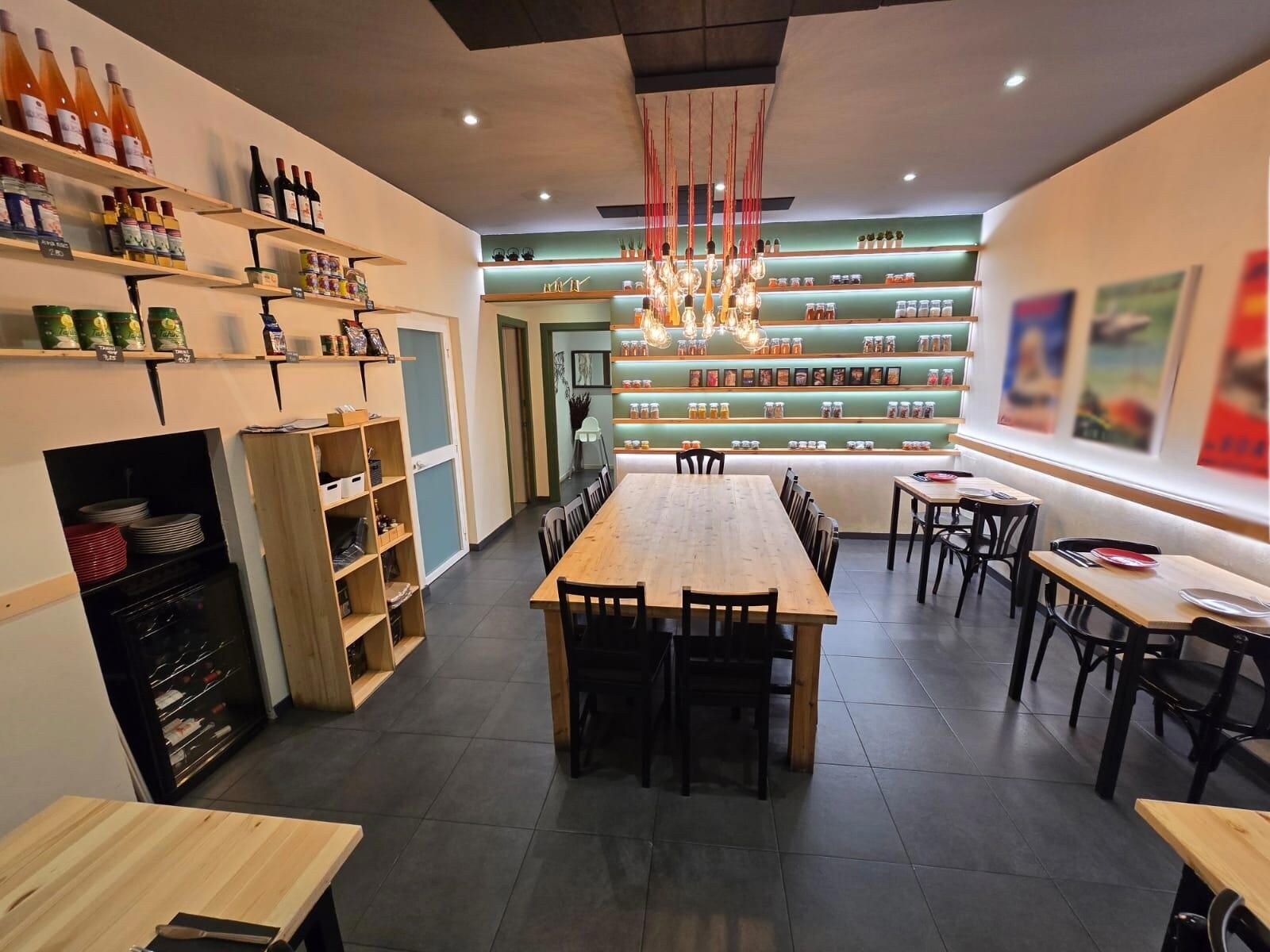 Local commercial dans Barcelone, Barcelona à louer Photo intérieure– Image 1 sur 22