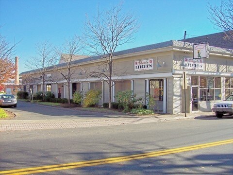 883 Whalley Ave, New Haven, CT à vendre - Photo de l’immeuble – Image 3 sur 3