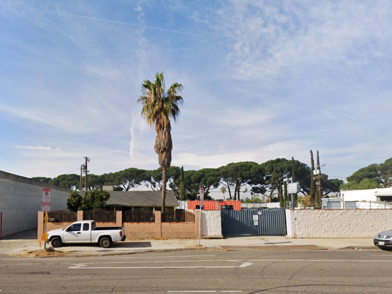 7317 Clybourn Ave, Sun Valley, CA à vendre Photo principale– Image 1 sur 52