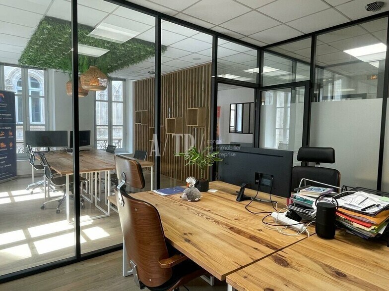 Bureau dans Bordeaux à louer - Photo intérieure – Image 3 sur 8