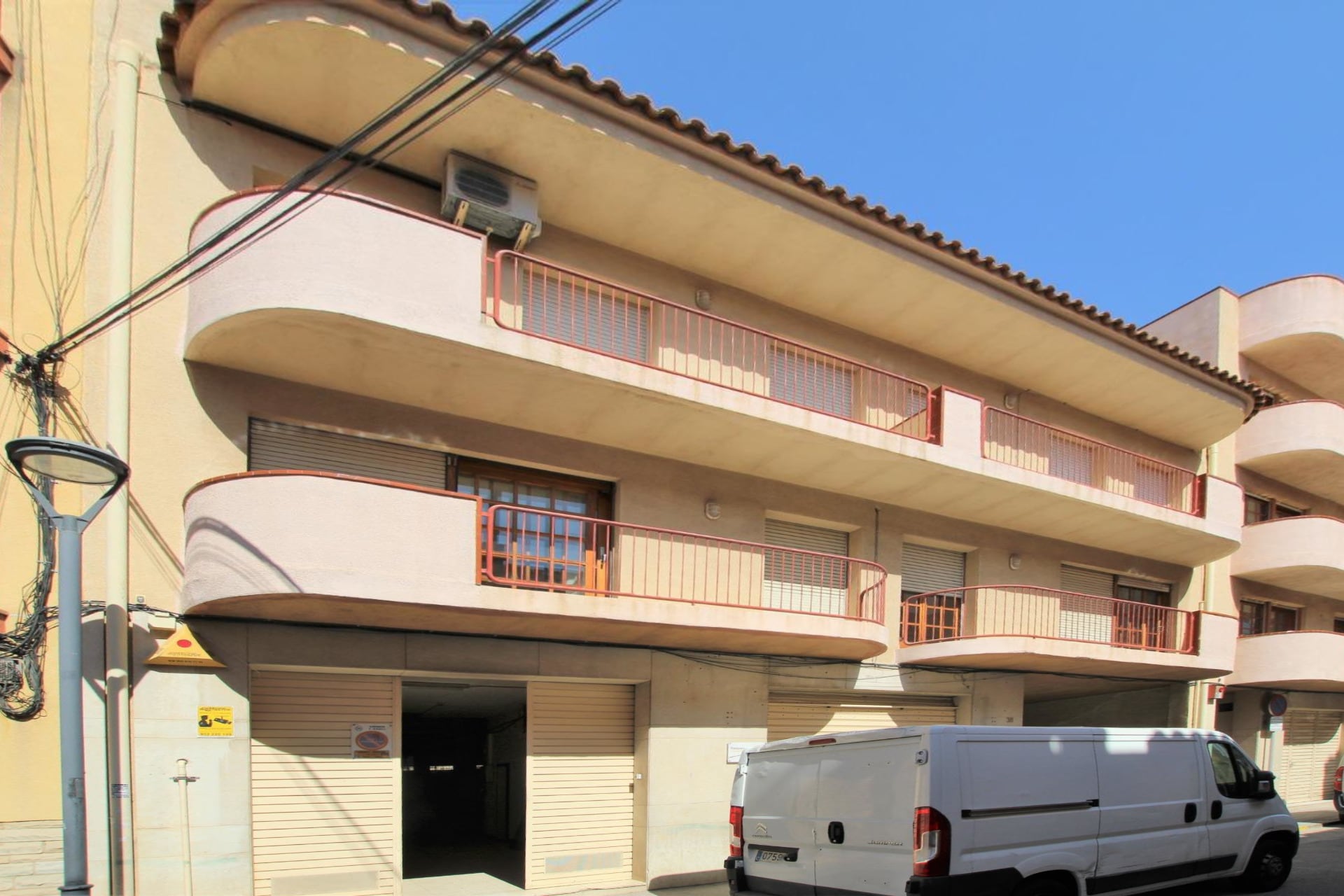 Local commercial dans El Vendrell, Tarragona à louer Photo intérieure– Image 1 sur 12