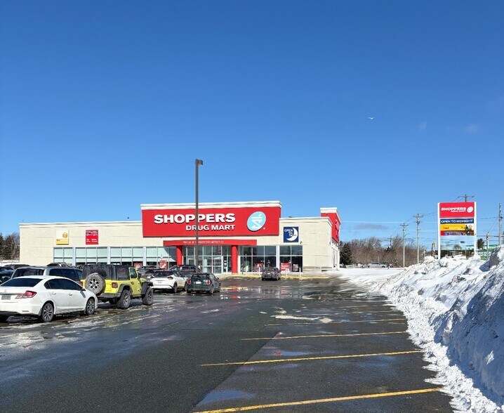 145 Torbay Rd, St. John's, NL à louer - Photo de l’immeuble – Image 2 sur 3