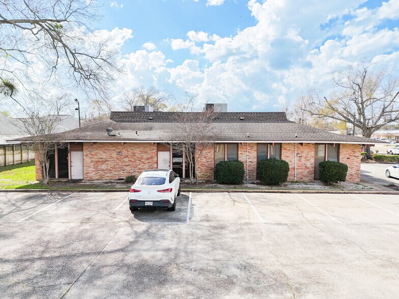 4750 North Blvd, Baton Rouge, LA à vendre - Photo de l’immeuble – Image 3 sur 23