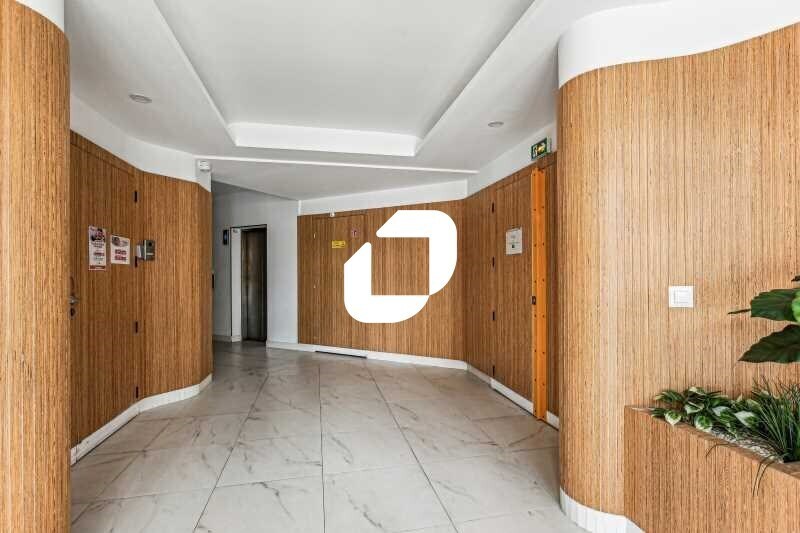 38-42 Rue Galliéni, Asnières-sur-Seine à louer - Hall d’entrée – Image 2 sur 8