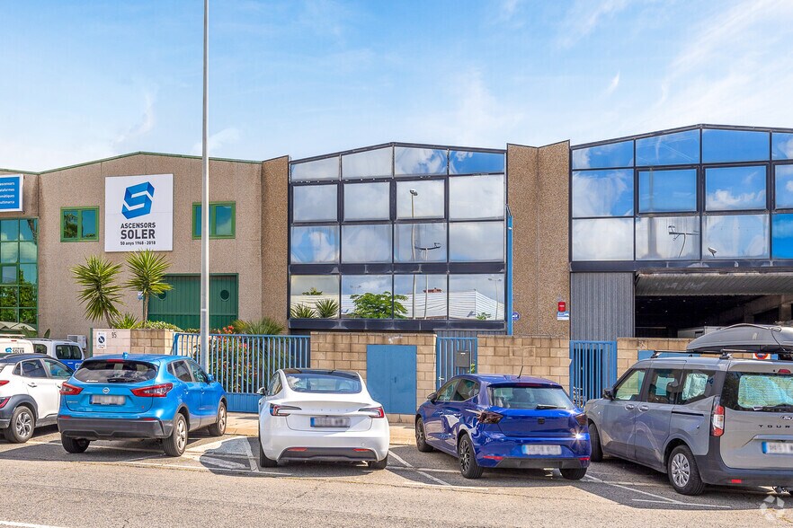 Industriel/Logistique dans El Prat de Llobregat, Barcelona à louer - Photo de l’immeuble – Image 2 sur 11