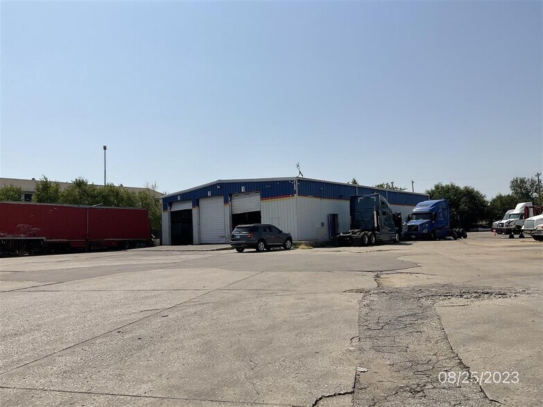 4600 NE 120th St, Oklahoma City, OK à vendre - Photo principale – Image 1 sur 2