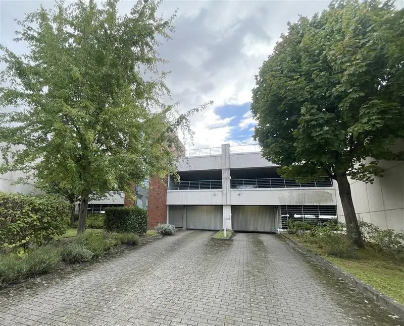 Bureau dans Goussainville à louer Photo de l’immeuble– Image 1 sur 10