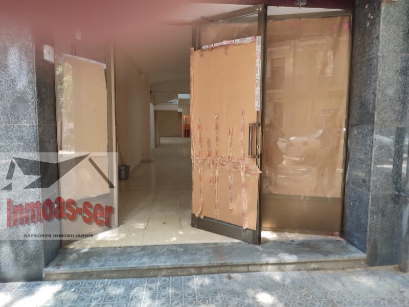 Immeuble residentiel dans Barcelone, Barcelona à vendre Photo intérieure– Image 1 sur 5