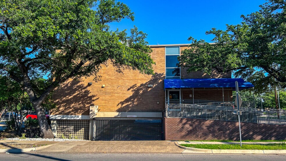 3515 Swiss Ave, Dallas, TX à louer - Photo de l’immeuble – Image 3 sur 4