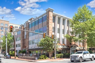 Plus de détails pour 450 W Broad St, Falls Church, VA - Bureau à louer